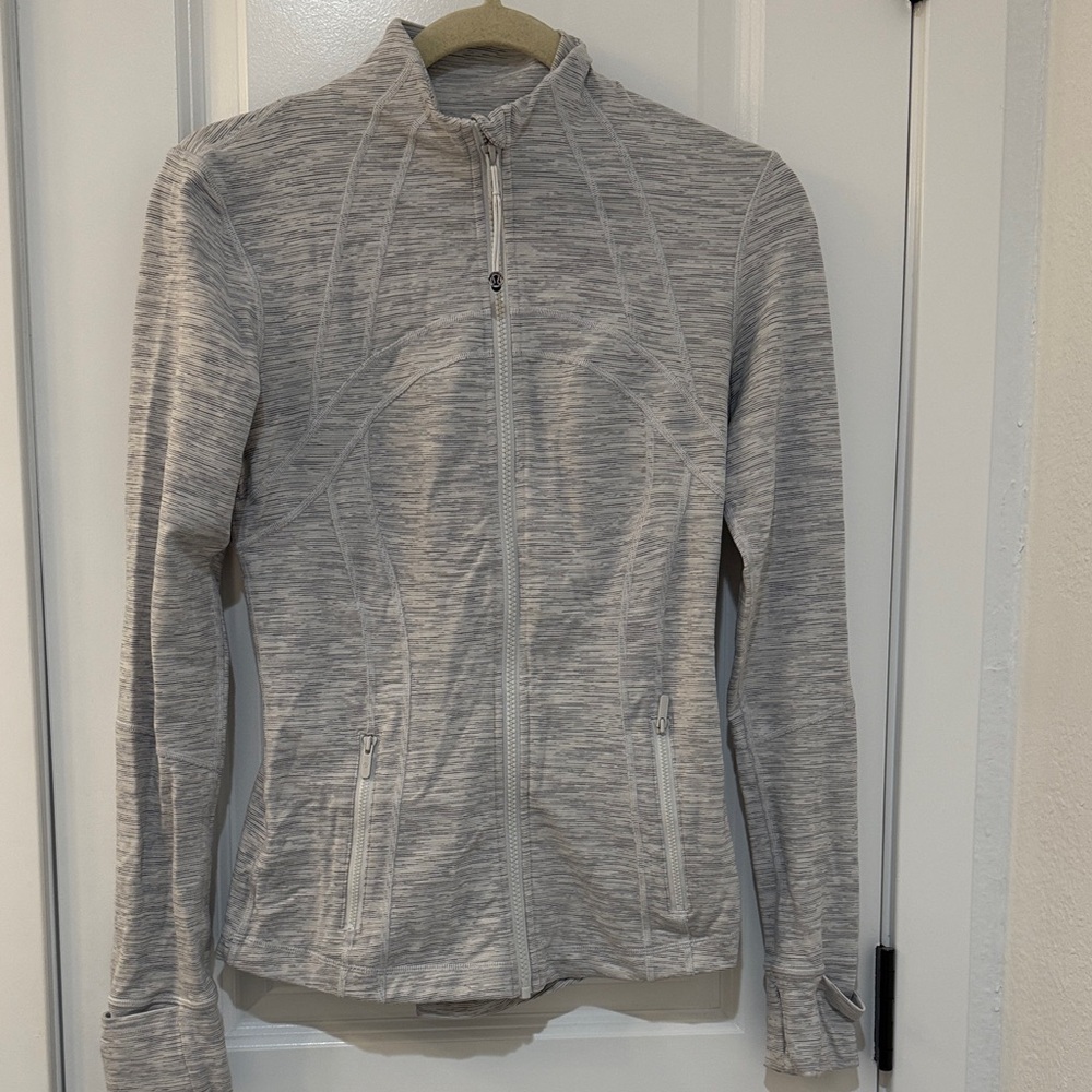 LuLulemon Gray Zip-Up Jacket